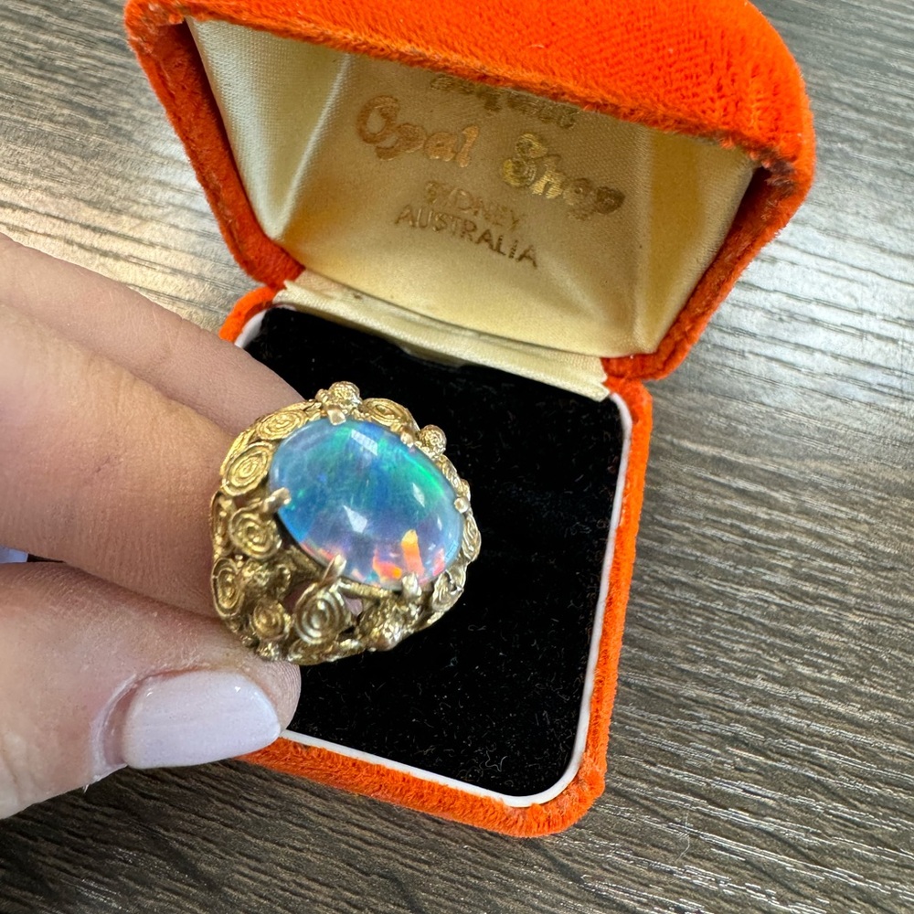 Gold Opal Ring - image 6